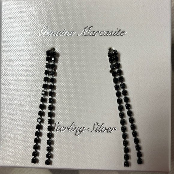 New genuine marcasite & sterling silver dangling earrings - Picture 1 of 7